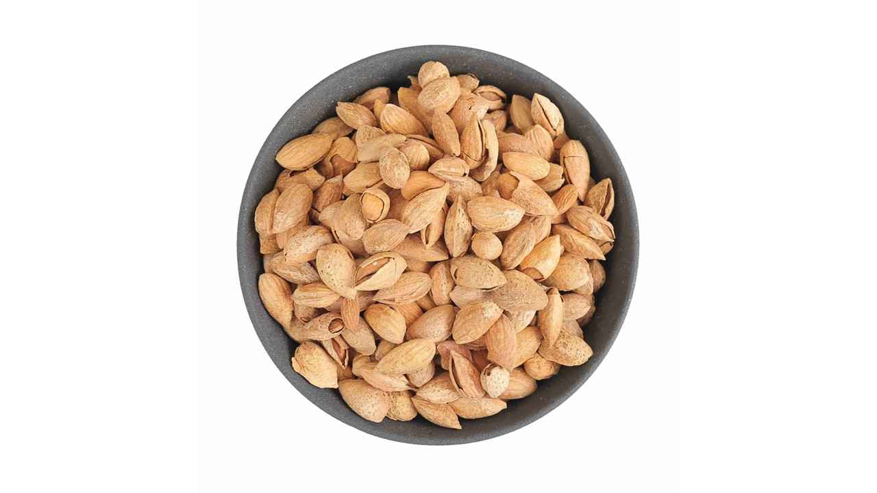 فروش بادام پوست کاغذی منقا + قیمت خرید به صرفه